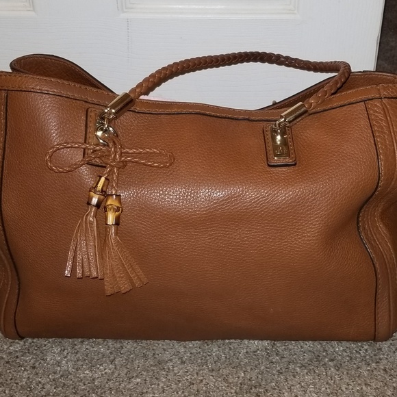 Gucci Bella Handbag Pebbled Leather Bamboo Tassel - Picture 1 of 8